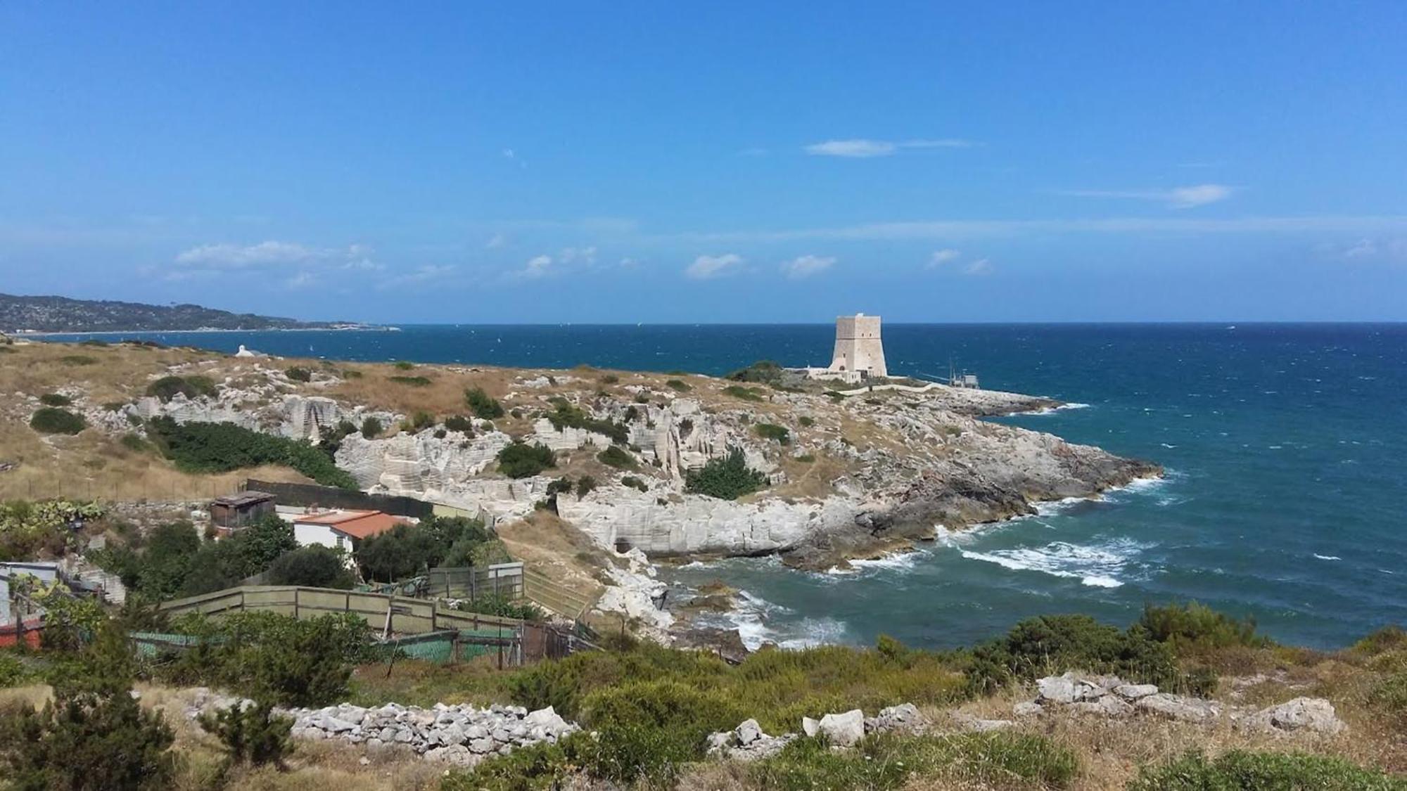 Residence Baia Del Gallo Вьесте Экстерьер фото